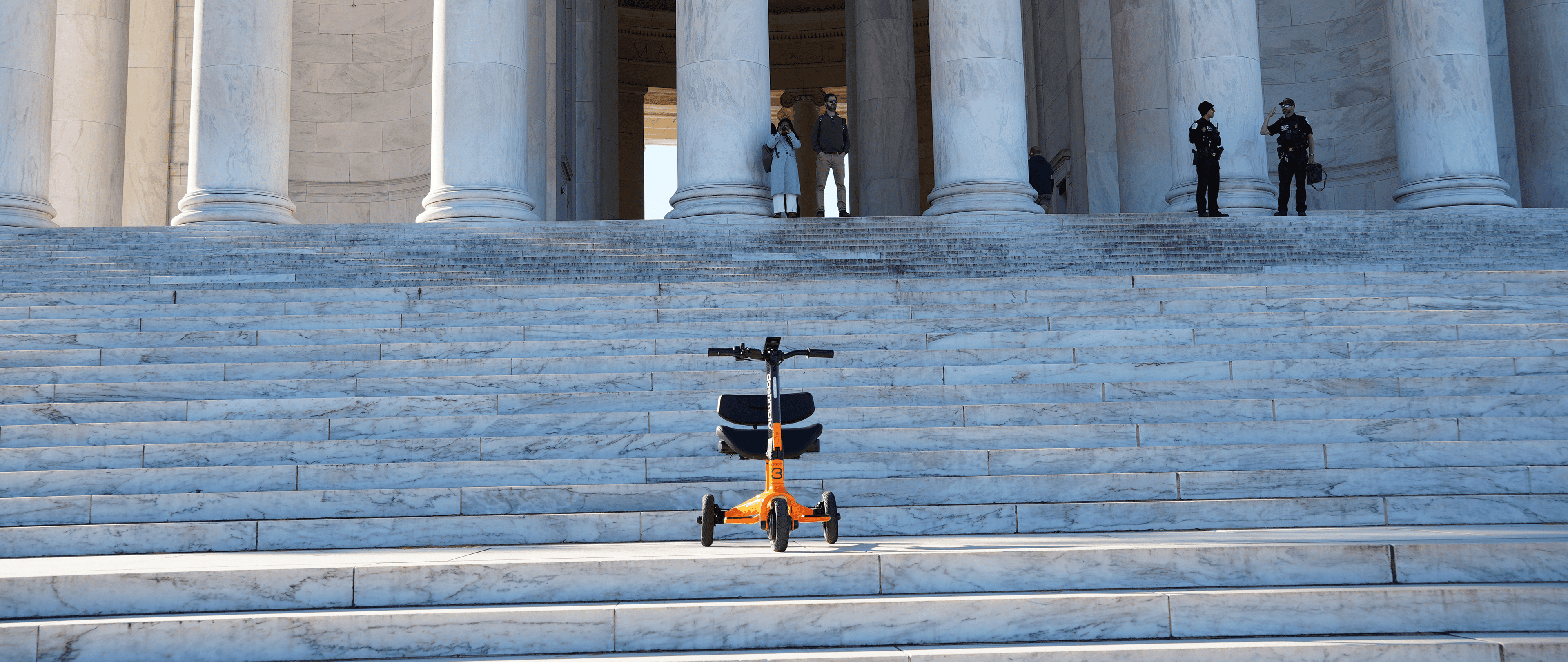 Travel Light, Move Free: How dashmoto® Fits Into Life On The Go